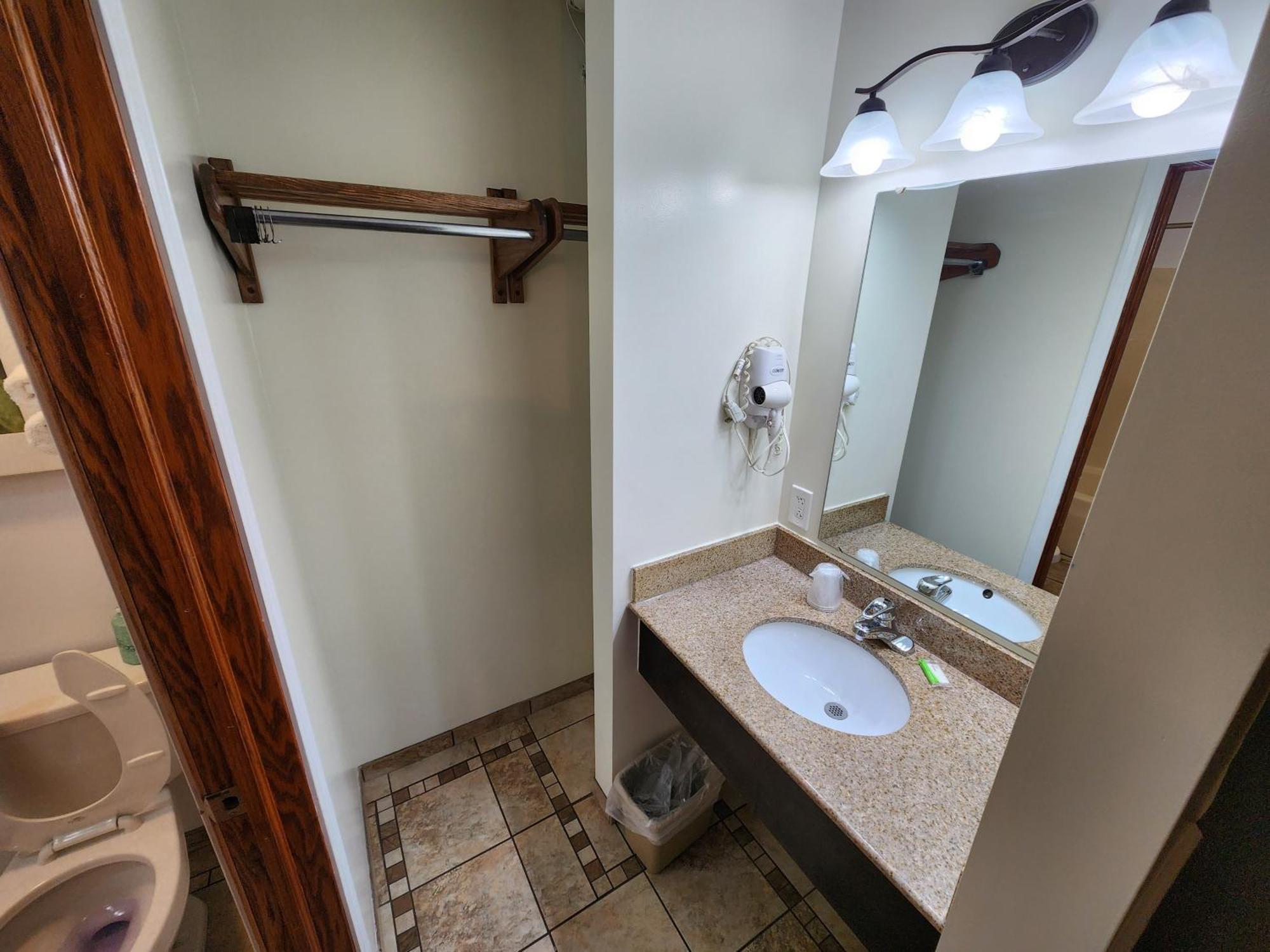 Clairton Jefferson Hills Motel الغرفة الصورة