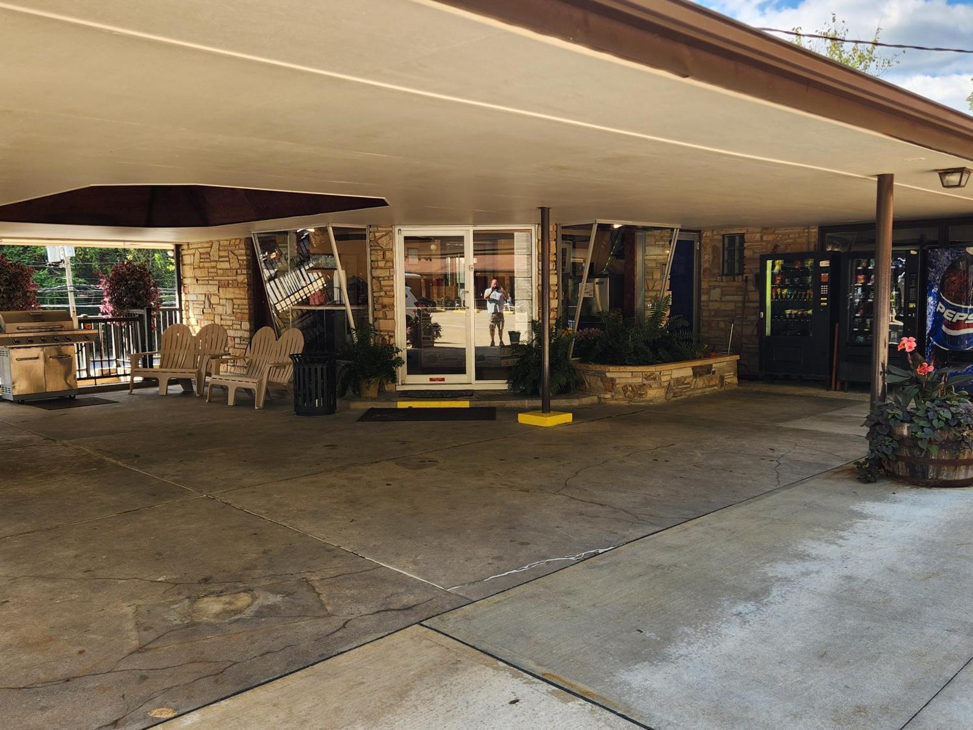 Clairton Jefferson Hills Motel المظهر الخارجي الصورة